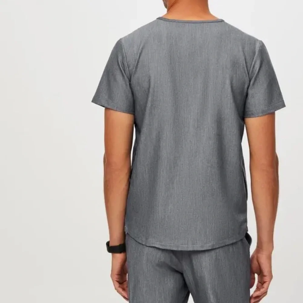 FIGS Chisec Three-Pocket MEN Scrub Top in Graphite size Small V-neck - Picture 4 of 7